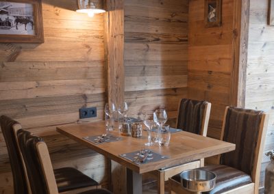 Le Chalet Table de quatre